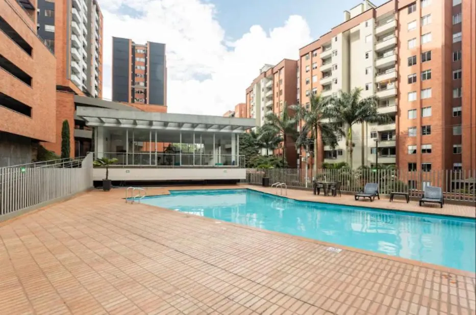 Lujoso Y Economico Apartamento Envigado Apartment