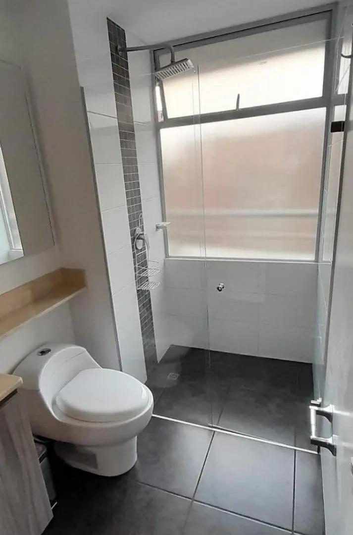 Lujoso Y Economico Apartamento Envigado Apartment