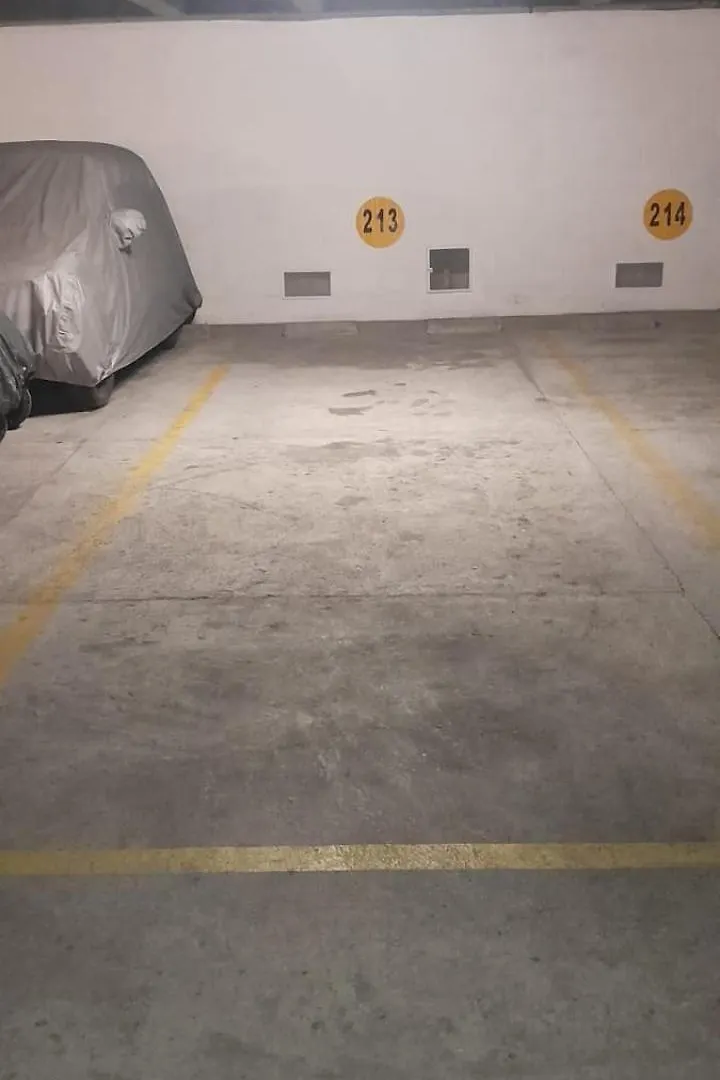 Lujoso Y Economico Apartamento Envigado 0*,