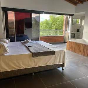 Hermoso Loft Con Jacuzzi Y Balcon Apartamento